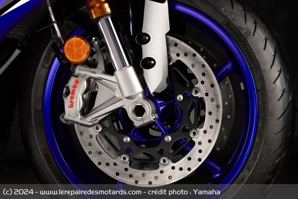 Sportive Yamaha R9 Sportive Yamaha R9
