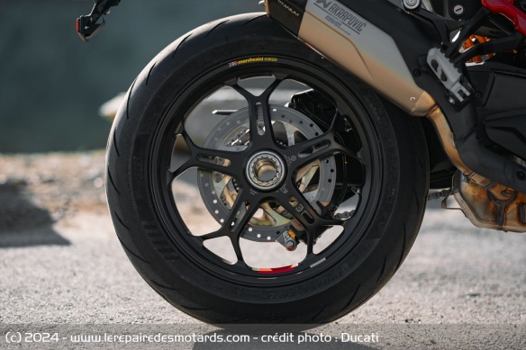 Trail Ducati Multistrada V4 Pikes Peak Trail Ducati Multistrada V4 Pikes Peak