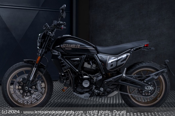 Moto Ducati Scrambler Full Throttle 2025 Moto Ducati Scrambler Full Throttle 2025