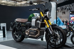 Moto électrique EZI Hyperscram