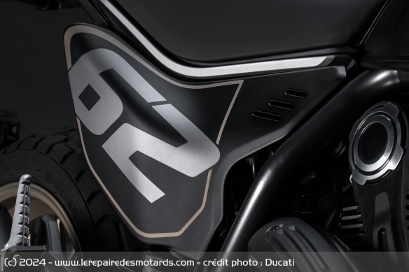 Moto Ducati Scrambler Full Throttle 2025 Moto Ducati Scrambler Full Throttle 2025
