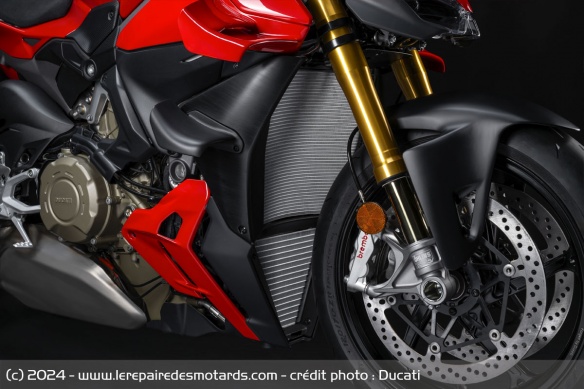 Roadster Ducati Streetfighter V4 S Roadster Ducati Streetfighter V4 S
