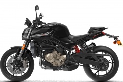 Roadster QJMOTOR SRK 900