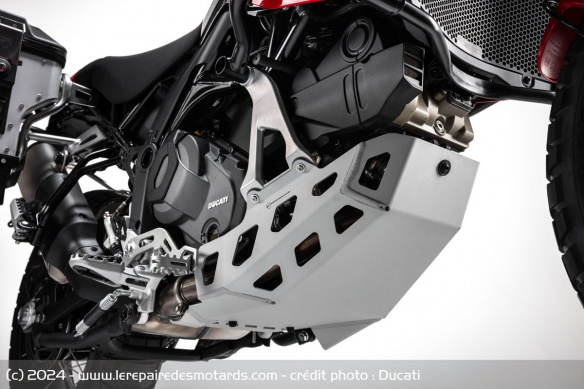 Trail Ducati DesertX Discovery