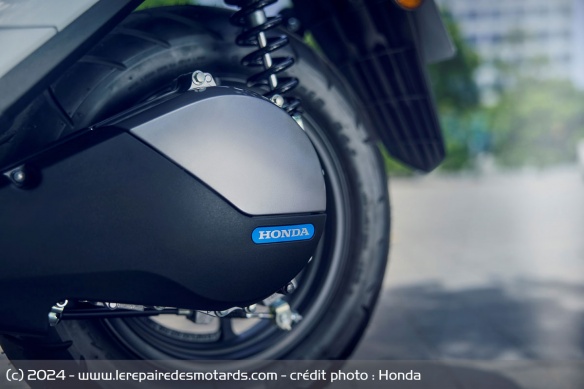 Scooter électrique Honda CUV e: Scooter électrique Honda CUV e: