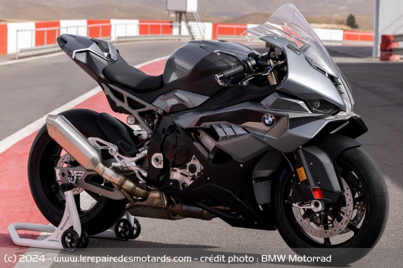 Sportive BMW S 1000 RR 2025 Sportive BMW S 1000 RR 2025