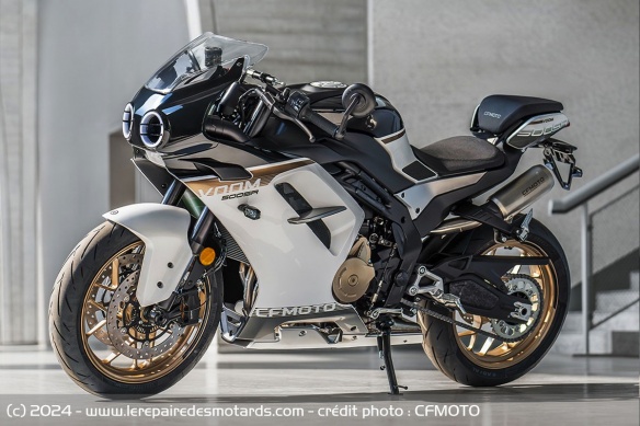 Sportive CFMOTO 500SR VOOM Sportive CFMOTO 500SR VOOM