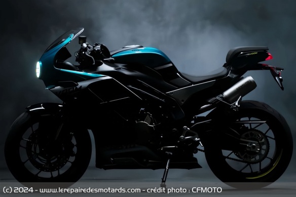La CFMOTO 500SR VOOM est déstinée au marché chinois La CFMOTO 500SR VOOM est déstinée au marché chinois