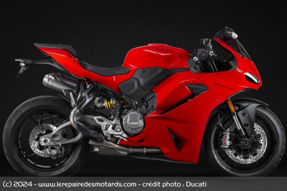 Sportive Ducati Panigale V2 2025 Sportive Ducati Panigale V2 2025