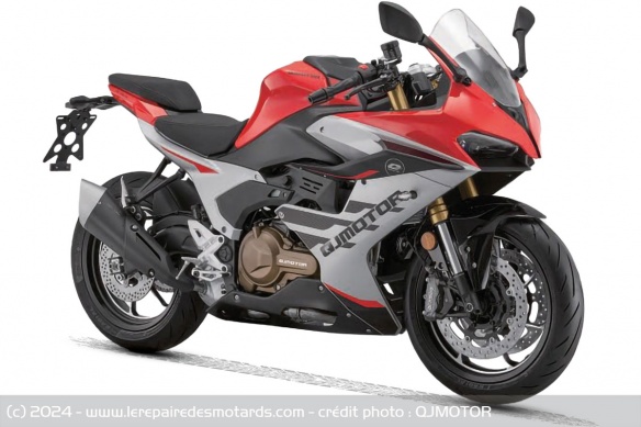 Sportive QJMOTOR SRK 600 RS Sportive QJMOTOR SRK 600 RS