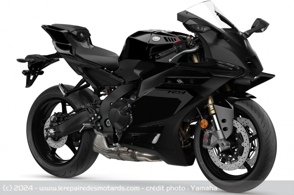 Sportive Yamaha R9 Sportive Yamaha R9