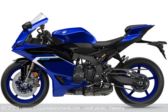 Sportive Yamaha R9 Sportive Yamaha R9