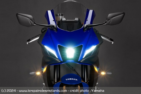 Le design devrait être proche de celui de la R7 Le design devrait être proche de celui de la R7