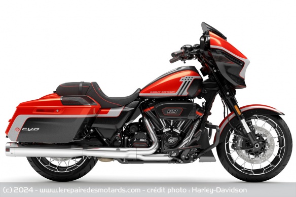 Harley-Davidson CVO Street Glide Harley-Davidson CVO Street Glide