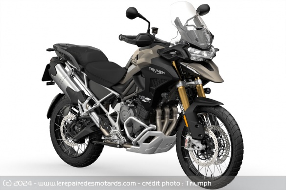 Trail Triumph Tiger 1200 Rally Pro Trail Triumph Tiger 1200 Rally Pro