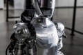 BMW embauche robots humanoïdes autonomes