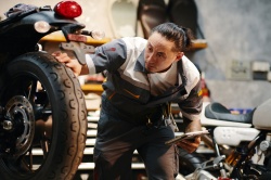 Contrôle technique : Plus d'un million de motos contrôlées en un an - Photo d'illustration, crédit : DragonImages/Envato