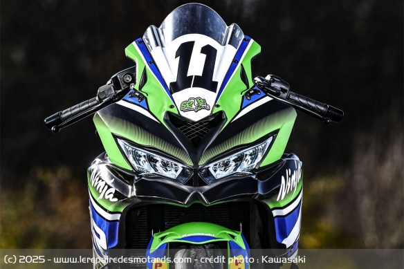 Kawasaki lance la Coupe ZX-4RR