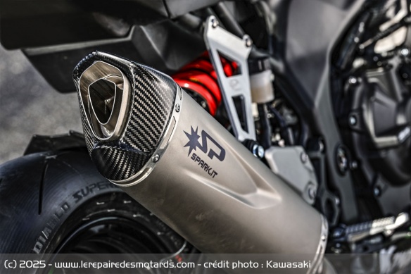 Kawasaki lance la Coupe ZX-4RR