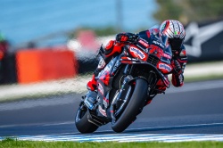 MotoGP : Bezzecchi domine le Sprint - Crédit photo : Aprilia