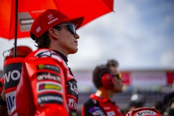 Marc Marquez a finalement été opéré de l'omoplate suite à sa chute en Indonésie - Crédit photo : Ducati