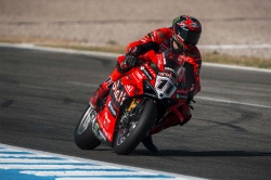 WSBK : pole de Bulega à Jerez - Crédit photo : Ducati