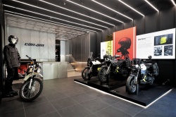Can-Am s'installe à Paris