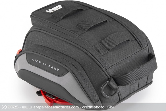 Sacoche Givi Easy01 Tanklock Sacoche Givi Easy01 Tanklock