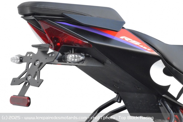 Support de plaque d'immatriculation TBR pour Aprilia Tuono 457