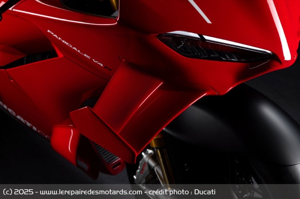 Sportive Ducati Panigale V4 R