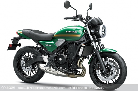 Kawasaki Z650RS Vert Candy Emerald