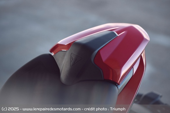 Roadster Triumph Trident 800 Roadster Triumph Trident 800