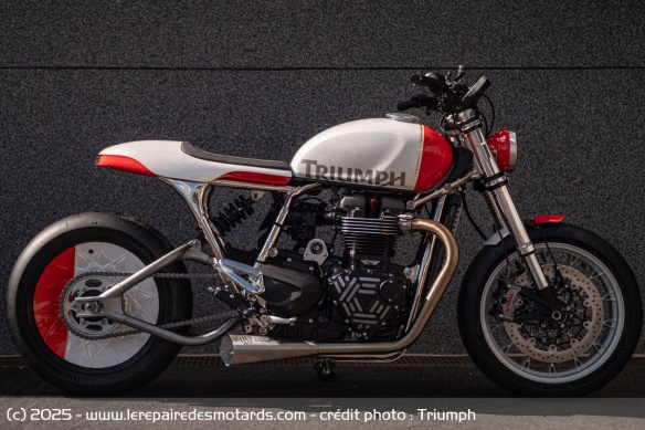 Triumph Originals - France