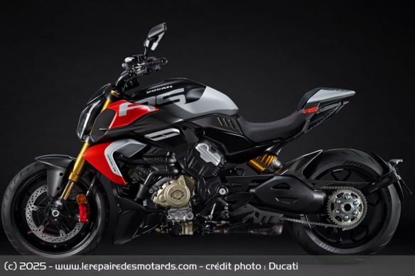 Ducati Diavel V4 RS