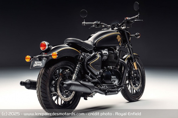 Royal Enfield Shotgun x Rough Crafts Drop Royal Enfield Shotgun x Rough Crafts Drop