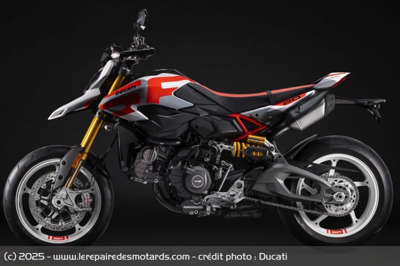 Moto Ducati Hypermotard V2 SP Moto Ducati Hypermotard V2 SP