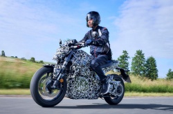 Honda expose son roadster électrique