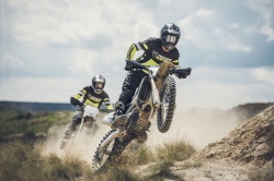 Off-road Triumph TF 250-C et TF 450-C