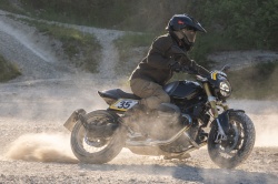La BMW R12 nineT en version Flat Track