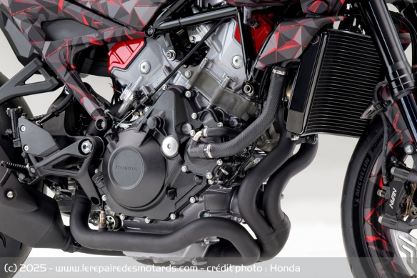 Prototype Honda V3R 900 E-Compressor