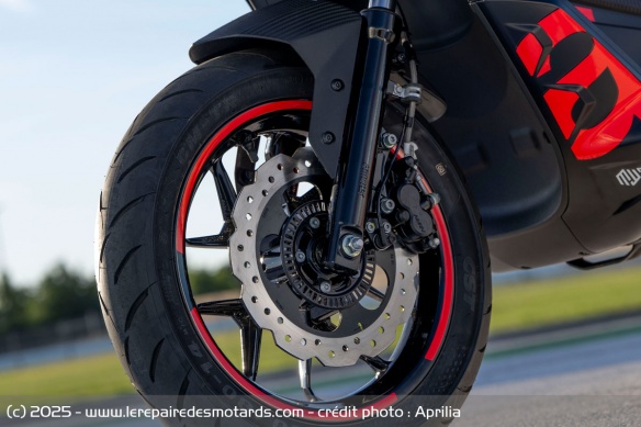 Scooter Aprilia SR GT Replica 2025