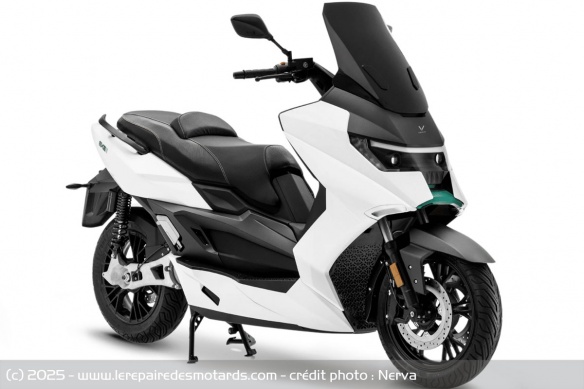 Scooter électrique Nerva Exe II Scooter électrique Nerva Exe II