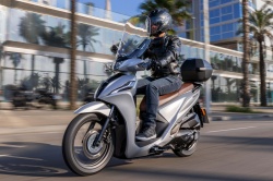 Kymco se met à l'hybride avec sa technologie Tri-Force