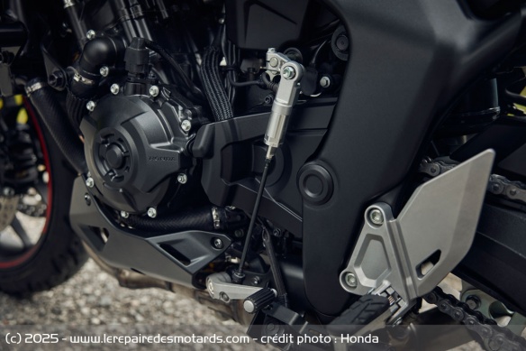 Le shifter de la Honda CB1000GT