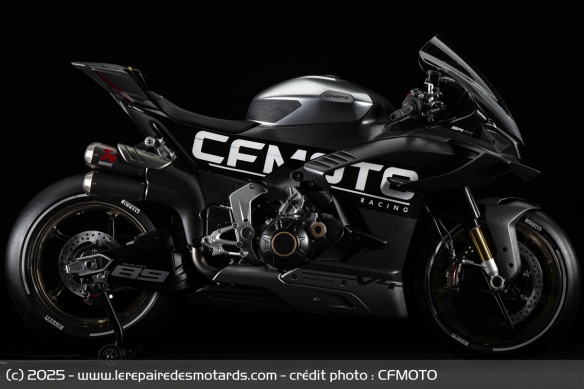 Sportive CFMOTO V4 SR-RR Prototype Sportive CFMOTO V4 SR-RR Prototype