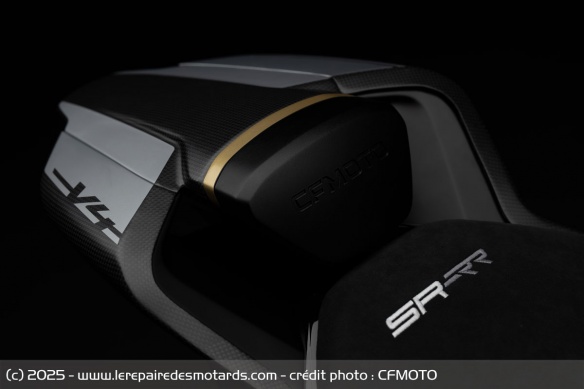 Sportive CFMOTO V4 SR-RR Prototype Sportive CFMOTO V4 SR-RR Prototype
