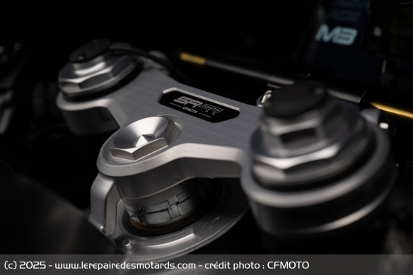 Sportive CFMOTO V4 SR-RR Prototype Sportive CFMOTO V4 SR-RR Prototype