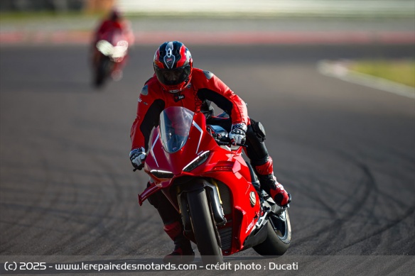 Sportive Ducati Panigale V4 R Sportive Ducati Panigale V4 R