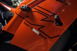 La KTM 450 RC se montre - Photo d'illustration, cr&eacute;dit : KTM