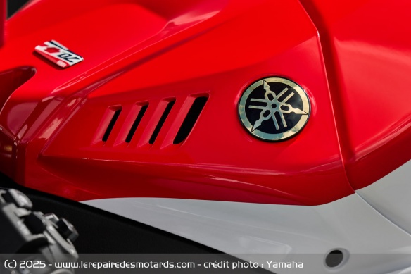 Sportives Yamaha 70e Anniversaire Sportives Yamaha 70e Anniversaire